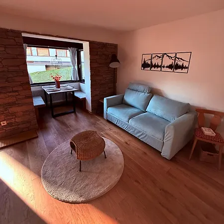 Gemuetliches Seefeld And Chill Calm Im Zentrum, Netflix & Wlan For Free! Apartment Seefeld in Tirol