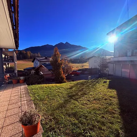Gemuetliches Seefeld And Chill Calm Im Zentrum, Netflix & Wlan For Free! Apartment