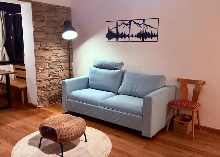 Апартаменты Gemuetliches Seefeld And Chill Calm Im Zentrum, Netflix & Wlan For Free! *